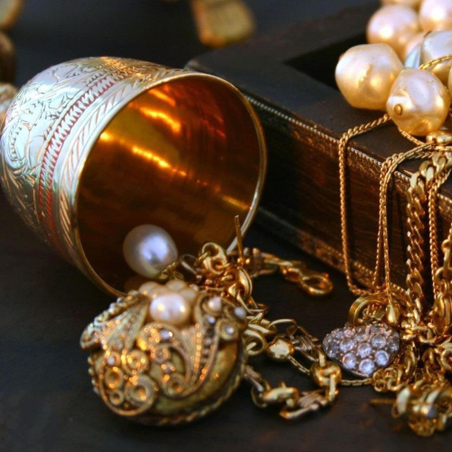 نکات مراقبت از زیورآلات آبکاری شده