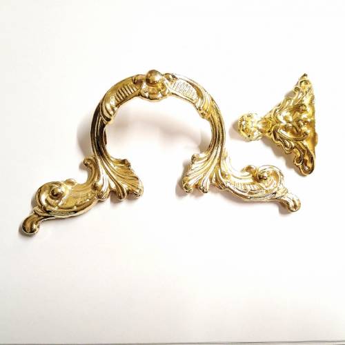 جنس دستگیره سینی آنتیک از چیست؟