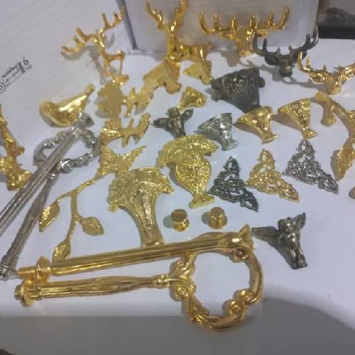 یراق آلات ظروف رزینی