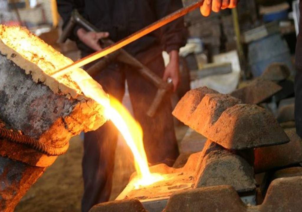 یراق آلات ظروف رزینی