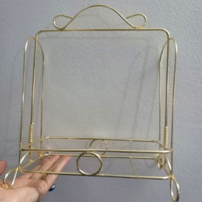 استند فلزی طلایی یک طبقه